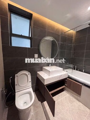 Diamond Brilliant 2pn-2wc 96m2 full nội thất view đẹp thoáng mát 18tr