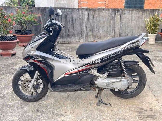 Honda Air Blade 2011 Đen bạc