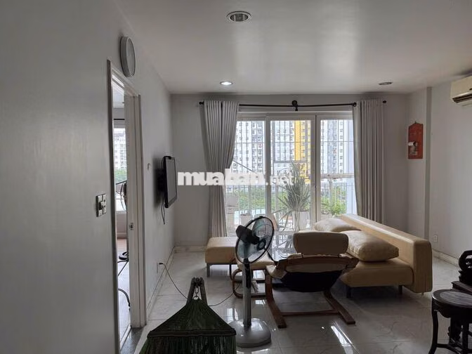 Chính chủ cần bán căn hộ chung cư Carina Plaza 