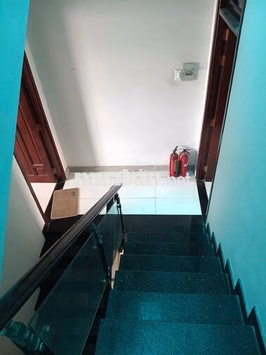 CHO THUÊ NHÀ MT BỜ BAO TÂN THẮNG ĐỐI DIỆN EOn Nhật : ĐÚC 4 TẤM 