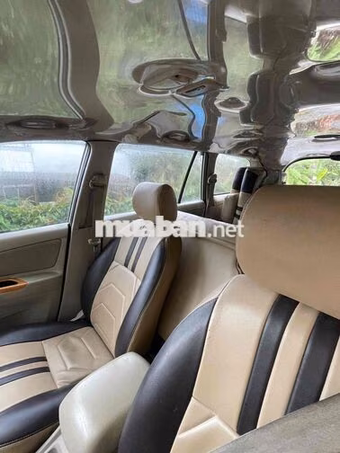 Toyota Innova G 2011 Xe gia đình