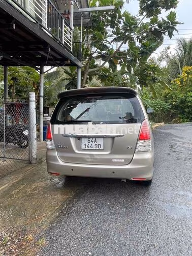Toyota Innova G 2011 Xe gia đình