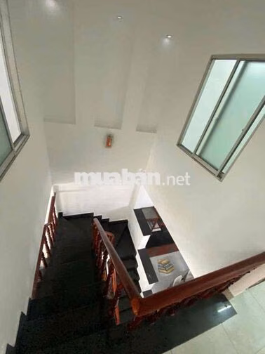 Nhà Lầu Trệt Gần VinCom 550, Giá chỉ 3ty680, Đường Ô Tô Thông