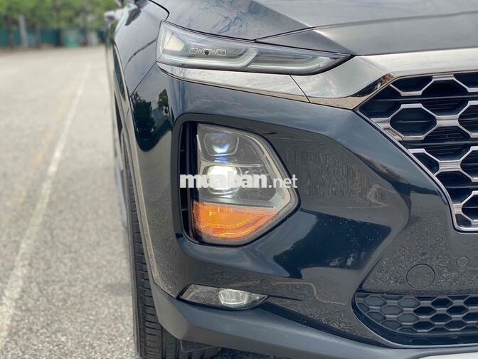 Hyundai Santafe Đặc Biệt 2019 Dầu 50000 km Đen