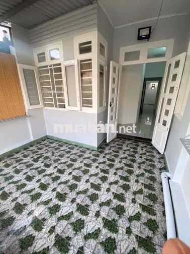 Nhà Lầu Trệt Gần VinCom 550, Giá chỉ 3ty680, Đường Ô Tô Thông
