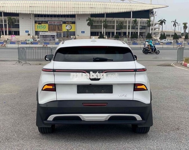 VinFast VF6 Plus TC1 2025 Trắng 30000 km