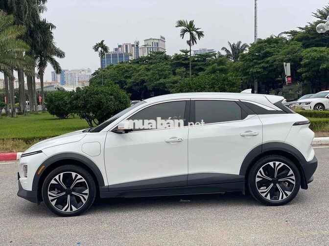 VinFast VF6 Plus TC1 2025 Trắng 30000 km