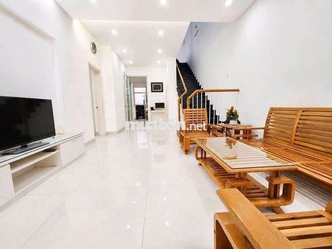 SIÊU PHẨM CHO THUÊ BIỆT THỰ KDC NAM LONG PHÚ THUẬN QUẬN 7