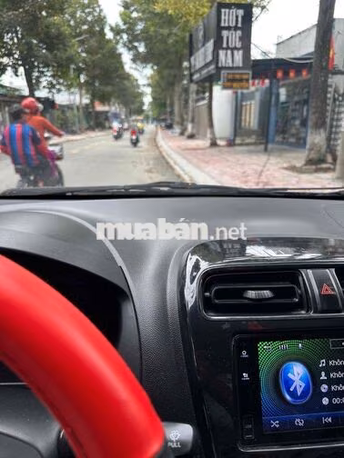 Mitsubishi Attrage 2021 Số sàn Xám
