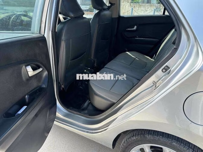 Kia Picanto 2024 Số sàn Bạc 5 chỗ Hàn Quốc
