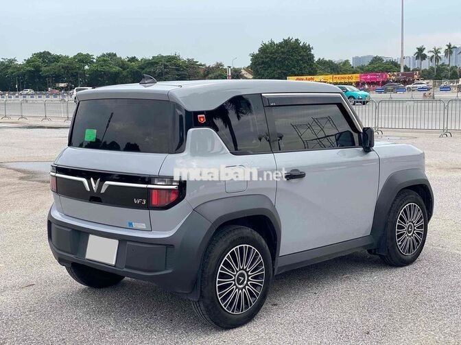 VinFast VF3 2025 Xám Xi Măng 22000 km