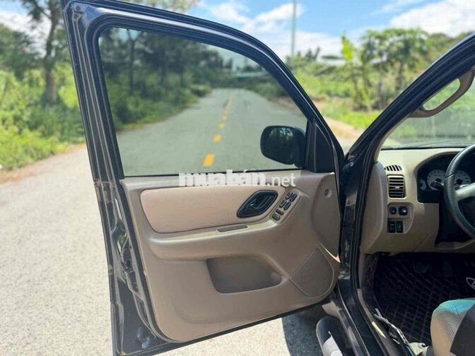 Ford Escape 3.0 XLT 2003 Xám