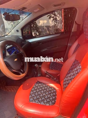 Chevrolet Spark 2 chỗ màu Đỏ