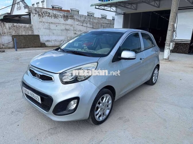 Kia Picanto 2024 Số sàn Bạc 5 chỗ Hàn Quốc