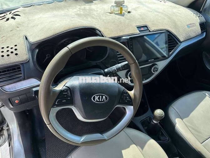 Kia Picanto 2024 Số sàn Bạc 5 chỗ Hàn Quốc