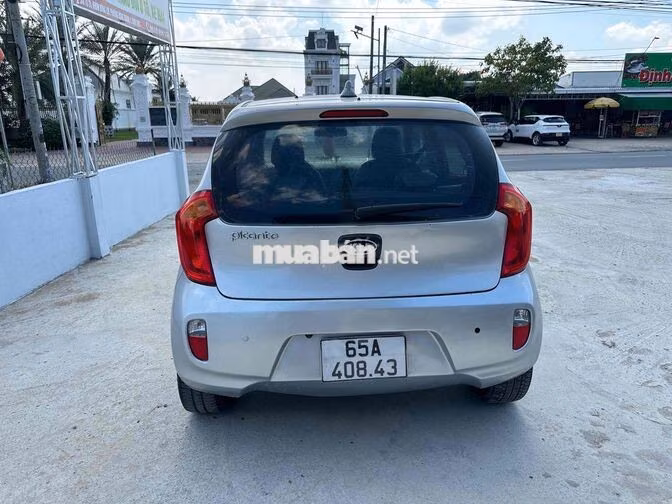 Kia Picanto 2024 Số sàn Bạc 5 chỗ Hàn Quốc