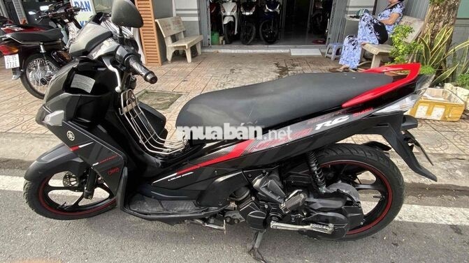 Yamaha Nouvo 6 Tự động màu Đen bs 67 ag