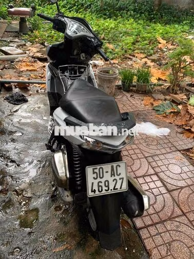 Honda Air Blade Trắng xám
