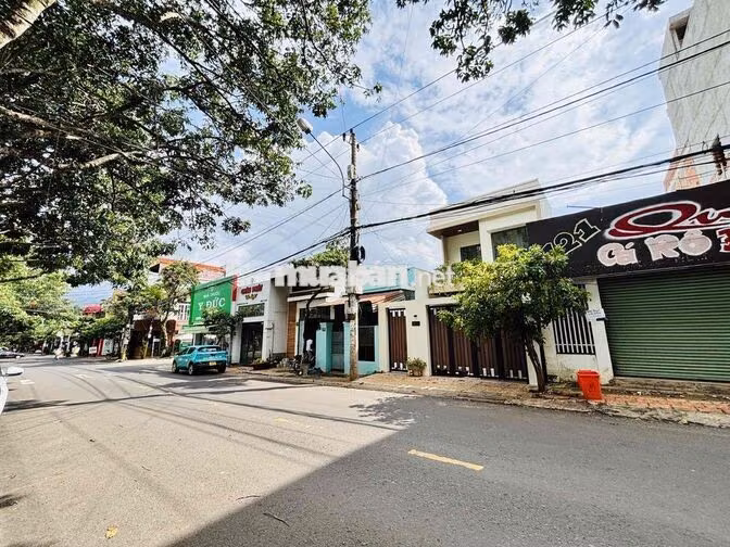 NHÀ MẶT TIỀN SỐ 121 NGUYỄN HỮU THỌ