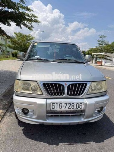 Mitsubishi Jolie 2004 Bạc