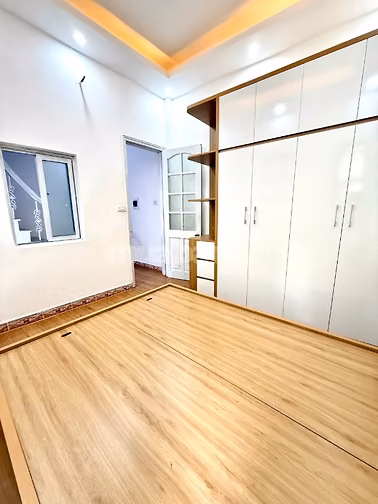 CHÍNH CHỦ GIẢM GIÁ BÁN GẤP NHÀ GẦN HỒ TÂY - Ô TÔ ĐỖ CỔNG