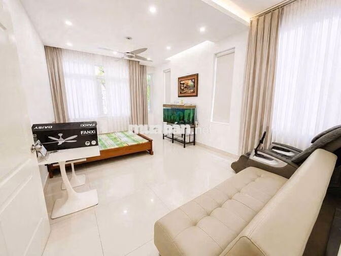 SIÊU PHẨM CHO THUÊ BIỆT THỰ KDC NAM LONG PHÚ THUẬN QUẬN 7
