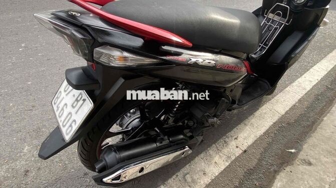 Yamaha Nouvo 6 Tự động màu Đen bs 67 ag