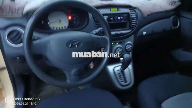 Hyundai i10 2009 Tự động Vàng kem