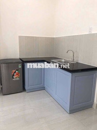 bán nhà khu phan xích long chdv 7 phòng đang có thu nhập32tr/tháng