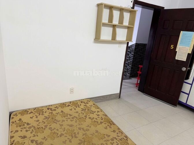 Phòng cho 1 NỮ, trong biệt thự Bình Lợi, full nội thất