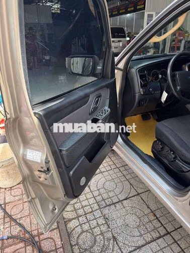 Ford Escape 2010 Tự động Bạc Việt Nam