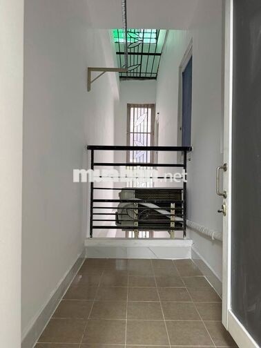 Phòng cho 1 NỮ, trong biệt thự Bình Lợi, full nội thất