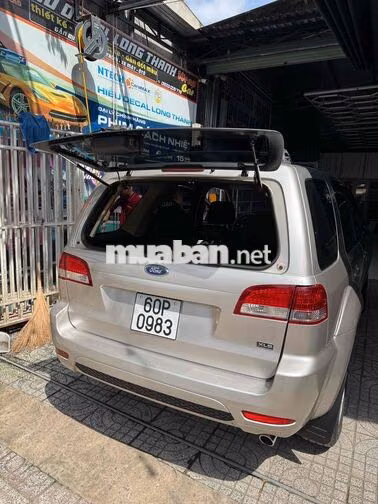 Ford Escape 2010 Tự động Bạc Việt Nam