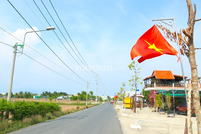 ĐẤT TRUNG TÂM PHƯỜNG CẦN ĐƯỚC MỚI – SỔ SẴN, CÔNG CHỨNG NGAY