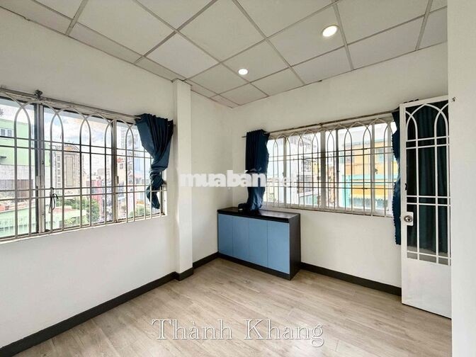 Cho Thuê Căn Hộ 1PN Tách Bếp Cửa Sổ Full Nội Thất Ngay Chợ Bàn Cờ Q3