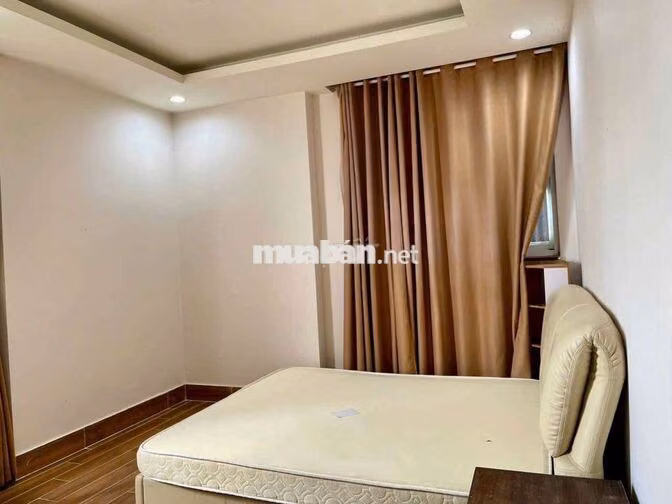 🌺cho thuê căn hộ 3pn*FullNT ban công rộng view PHL* Dt 124m2- Giá 12tr