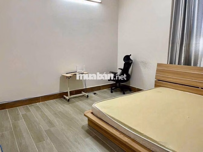 🌺cho thuê căn hộ 3pn*FullNT ban công rộng view PHL* Dt 124m2- Giá 12tr