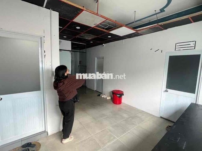 Cho Thuê Nhà Mặt Tiền gốc Bình Phú,  Phường 11, Quận 6 Giá: 32 triệu (