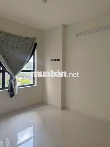 CHO THUÊ CH GREEN RIVER 2PN_2WC NỘI THẤT CƠ BẢN GIÁ 10TR _ Ở LIỀN ĐC