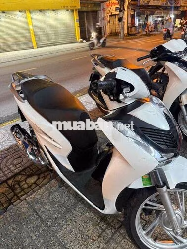Honda SH125i 2025 Trắng 4578 km
