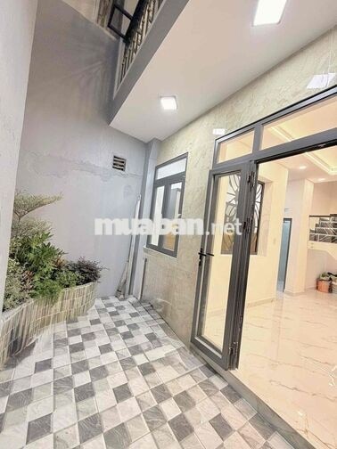Mình Bán Nhà Chính Chủ ko quy hoạch ( gửi phí 60tr )