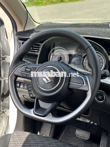 Suzuki XL7 GLX 1.5AT 2022 Trắng 39.000km