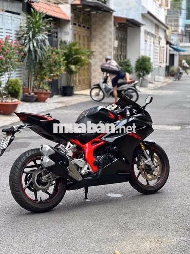 Honda CBR250RR 2018 Đen, Đỏ 20000 km