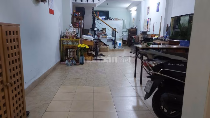 Nhà 1 Trệt Lửng 1 Lầu sân thượng 4x17m 2 Phòng hẻm C Phạm Hùng 