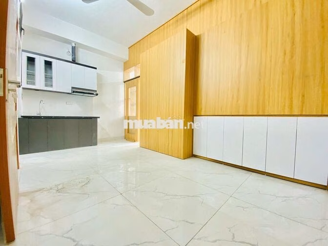 Bất động sản dòng tiền, nhà mới 9 tầng vừa ở vừa cho thuê giá 17 tỷ