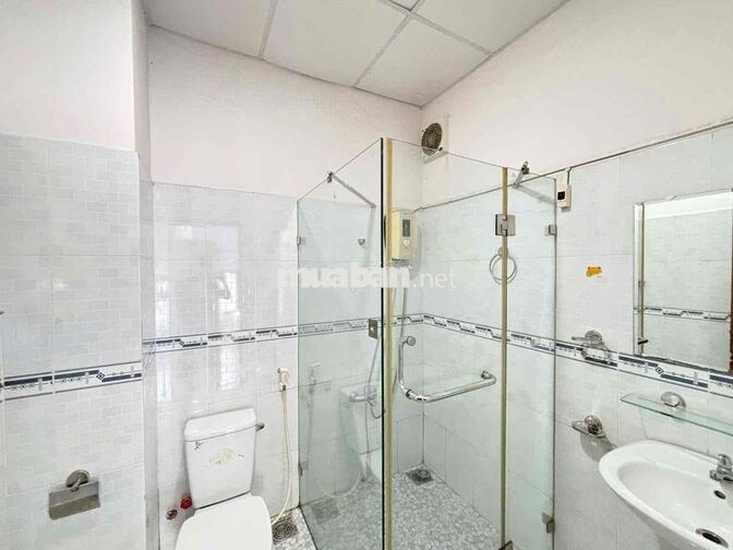 Pass phòng về quê do học xong (hỗ trợ 500k cọc cho ai chốt sớm)