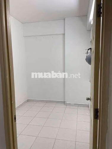 Cho thuê căn hộ HQC Plaza, Nguyễn Văn Linh 2pn 2wc giá rẻ