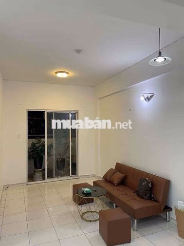 Cho thuê căn hộ HQC Plaza, Nguyễn Văn Linh 2pn 2wc giá rẻ