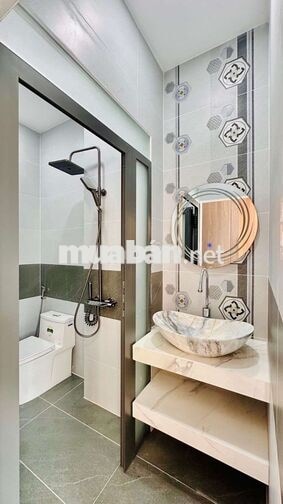 Nhỉn 7 Tỉ - Mặt tiền NB 5 tầng 4x16m liền kề Aeon Tên Lửa. 