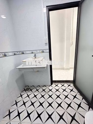HẺM 6M KINH DOANH - 82M2 - THANG MÁY - 5 TẦNG BTCT - VÕ VĂN TẦN - QUẬN